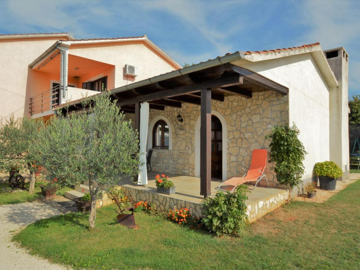 Holiday Home Cekic - Roj506 By Interhome Sosici Экстерьер фото